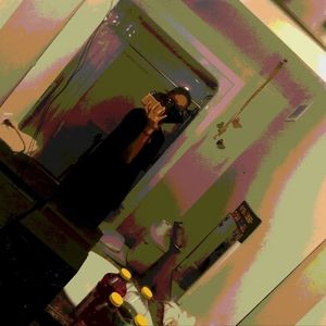 Meet your Posher, Brodee